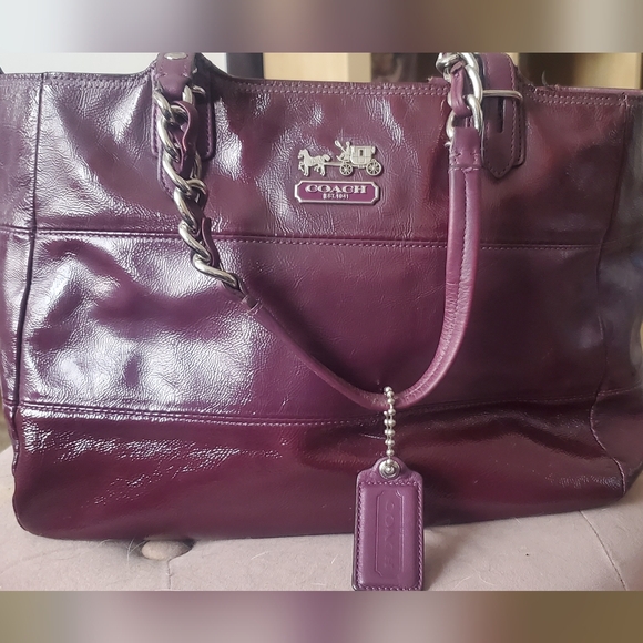 Purple Coach Shoulder Bag w/original protector bag - Picture 1 of 4